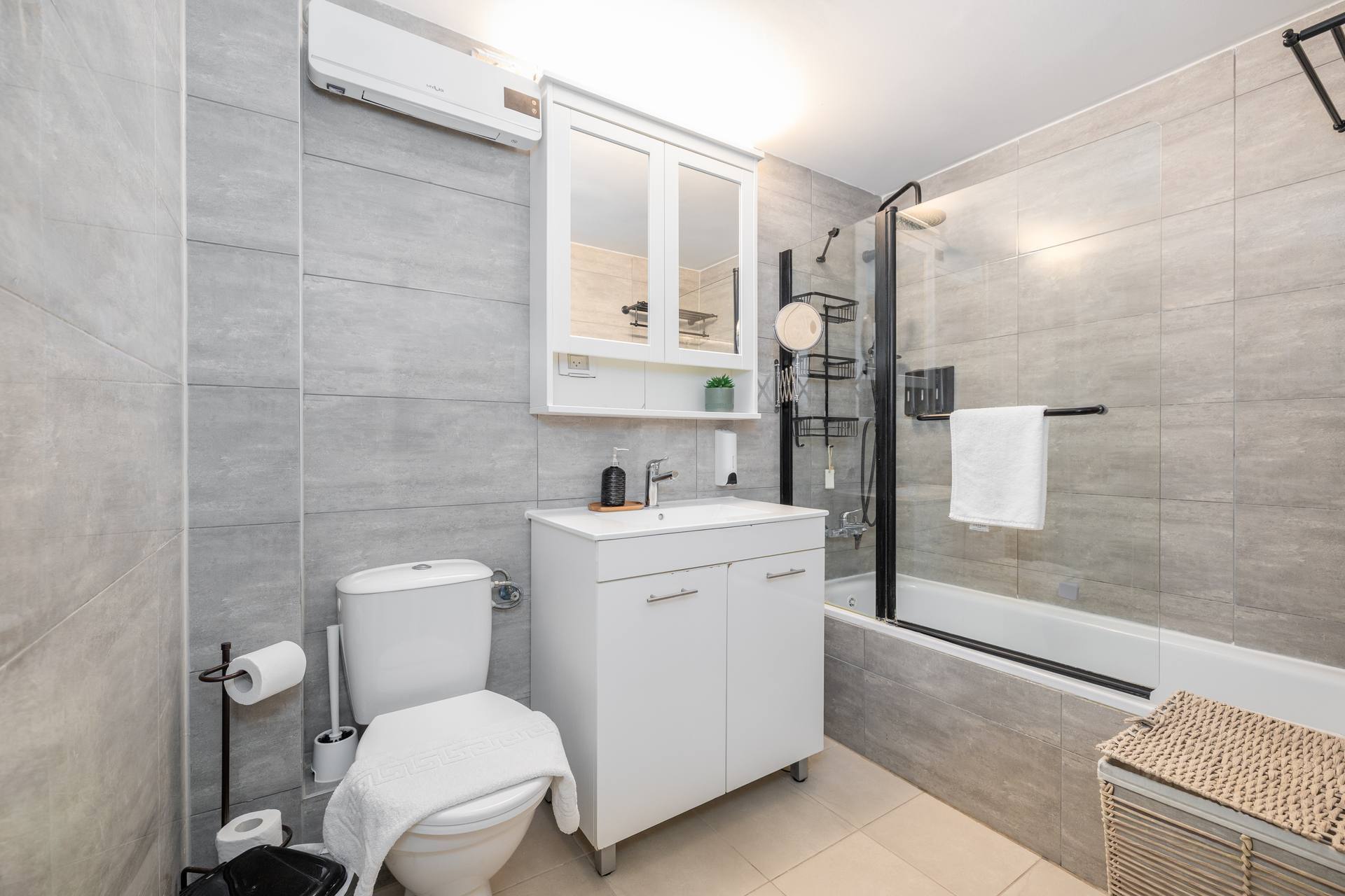 Bahai Terrace — safe-room boutique apartment in Akko, SHOOKROON GROUP