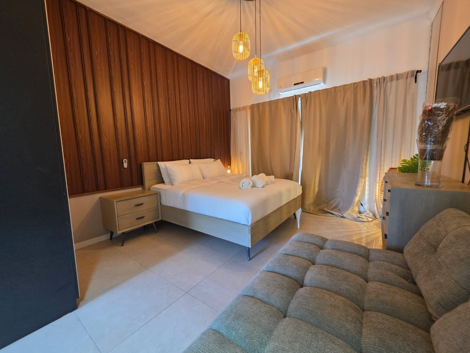 Bat Galim Studio · by the beach and Rambam — SHOOKROON GROUP