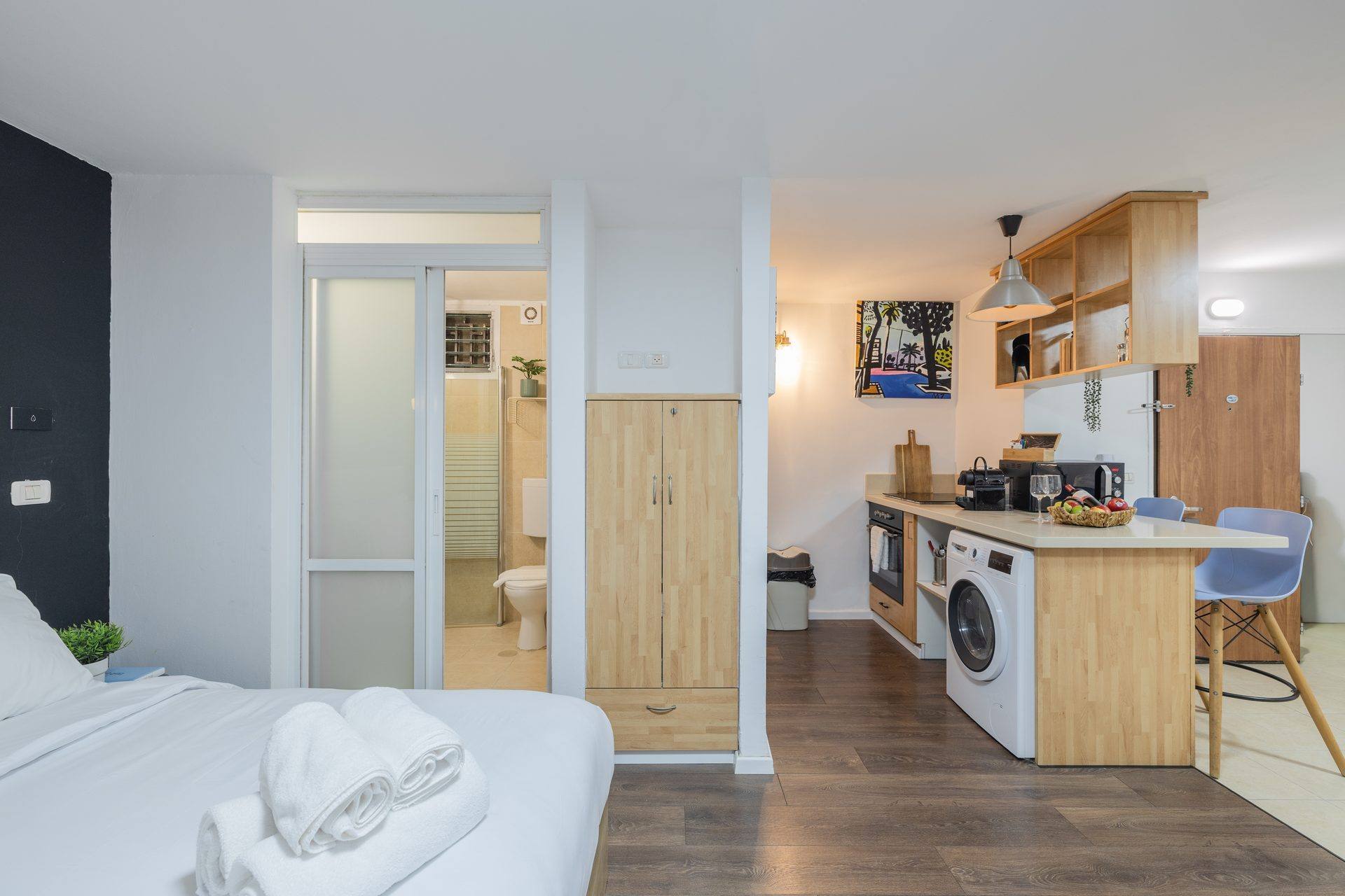 Hantke28 - מקלט צמוד - Budget Apartment — חיפה — SHOOKROON GROUP